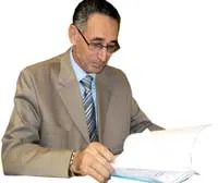 أمين اللجنة الشعبية العامة للصناعة والاقتصاد والتجارة‮ ‬ لا‮ ‬يسمح باستيراد المنتجات الزراعية واللحوم والحيوانات الحية إلا وفق الشروط والأشتراطات الفنية