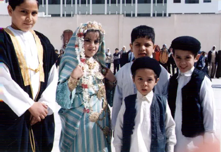 مدرسة الخلود تحتفل بأعياد الإجلاء