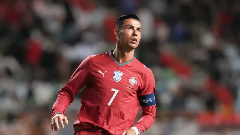 كريستيانو رونالدو أكبر لاعب يبدأ مباراة في تاريخ كأس العالم