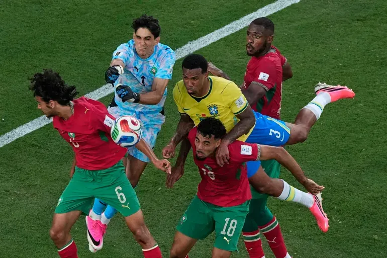 المغرب تهزم البرازيل في مونديال 2026. (أسوشيتد برس)