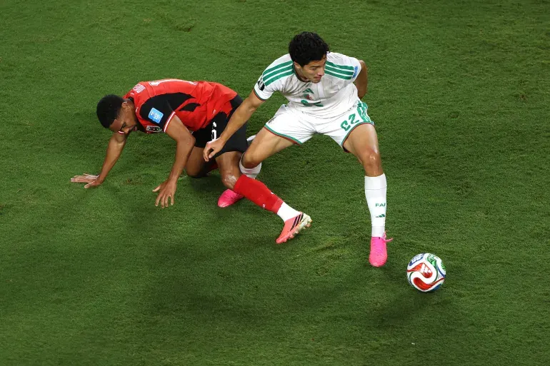 مراوغة مازا للاعب النمساوي. (الفرنسية)